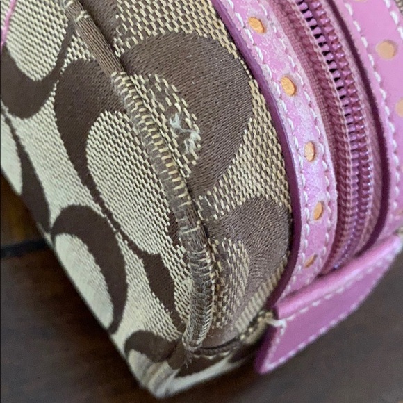 Coach Cosmetics Bag - Picture 8 of 12